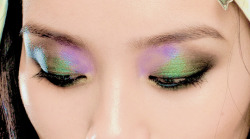 chandelyer:  make-up at Roberto Cavalli f/w 2012 rtw 