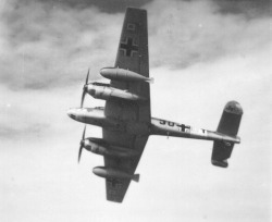 ww1ww2photosfilms:    Bf 110 with twin 900 litre drop tanks with