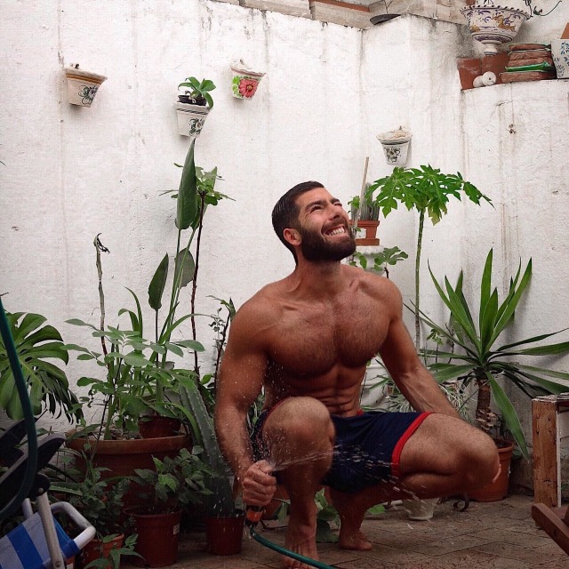 beardburnme2:Hyperdecadence instagram @hyperdecadence 