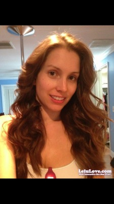 Do you like my hair all curled up?? :) http://www.lelulove.com