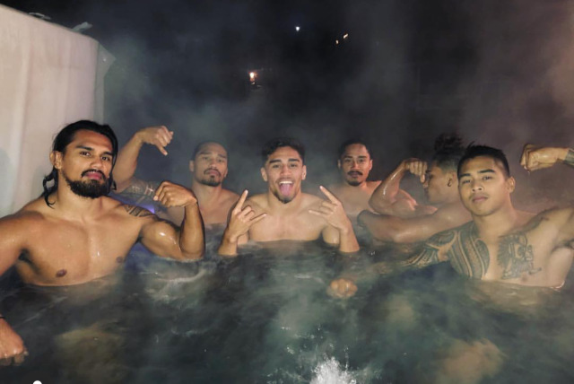 menoftheislands: