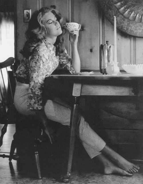 ladybegood:  Jane Fonda, 1966