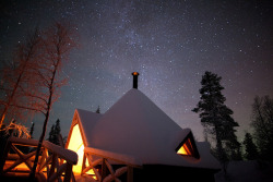 stunningsurroundings:  Lapland and the Cosmos  Another place