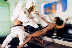 ohthentic: rockinnrollin: US Playboy December 1999. Naomi Campbell