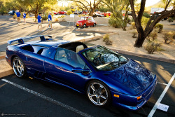 desertmotors:  Lamborghini Diablo Roadster 