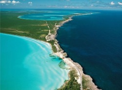 h4ilstorm:  The Atlantic Ocean and the Caribbean Sea (by amusing