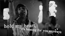 you-me-at-jonnycraig:  band blog, follow! :)
