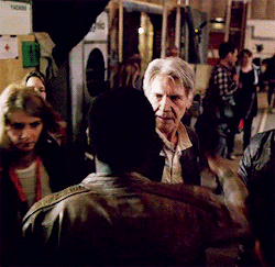 hansolo:  Harrison Ford signs John Boyega’s Han Solo action