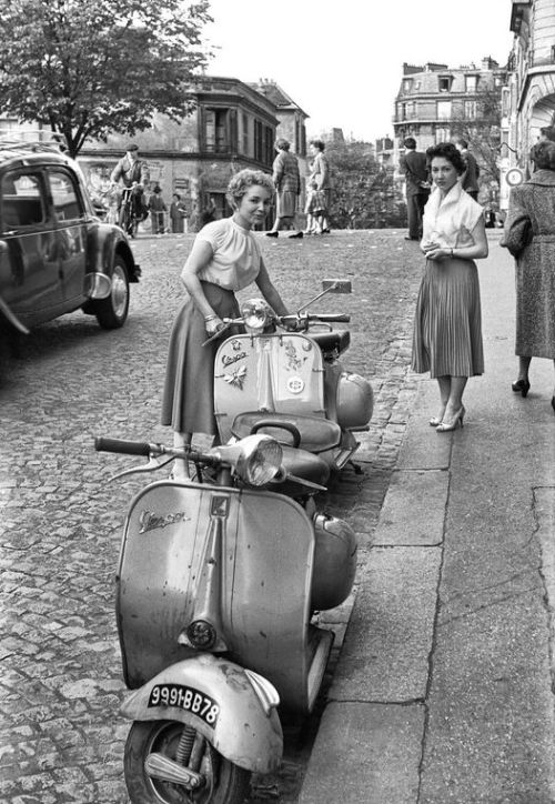 Maurice Bonnel , Montmartre, Paris, années 1950 Nudes &