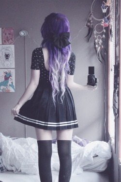 crystall-witch:  gasoline-cookies:  Love this outfit💕💕