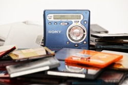 thisistheverge:  Status Symbols: MiniDisc The MiniDisc represents