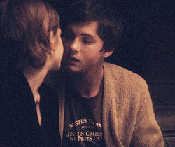 cremademani:  Ayy Charlie :cc 