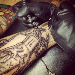 letliveintheend:  band/tattoo blog † 