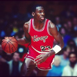 xkamen:  Mike.! #jordan #jordan23 #retro #chicagobulls