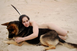 britbritbeme2:  Big Dogs and human females are just meant to