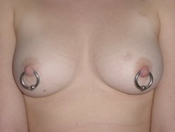 women-with-huge-nipple-rings.tumblr.com/post/148045720589/