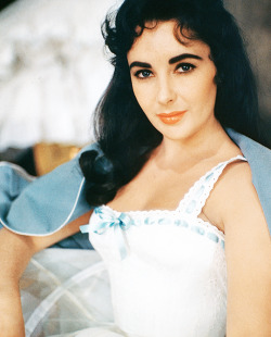 deforest:  Elizabeth Taylor on the set of Raintree County (1957)