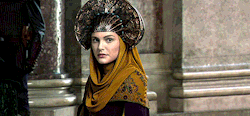 billie-lourd: Natalie Portman as Padme Amidala in Star Wars: