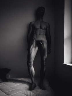 thenakedsundayproject:  Anonymous 586, 2015 