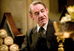 lumos5001:  Roger Lloyd-Pack died at home on 15 January 2014