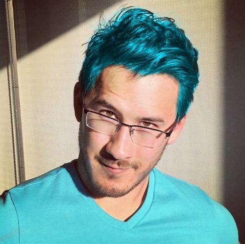 markipliers-hair:  markiplier   hair colors  Cool!