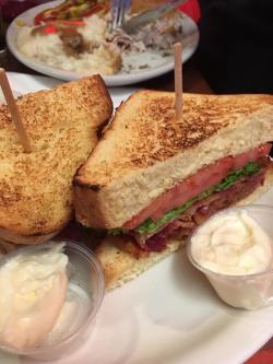 lovesandwichrecipes:  Fantastic BLT from a restaurant in NYC.