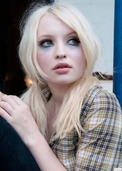 badbitchesglobal:  Emily Browning