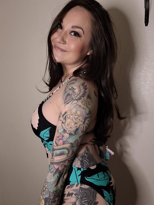 Insatiable taste for tattooed ladies