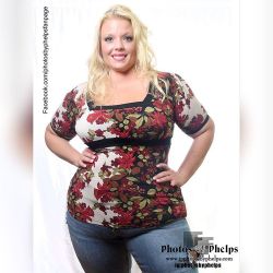 Anna @annaaustinbbw The Playboy Bbw Vixen doing some fashion