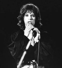 soundsof71: Mick Jagger, by Barry Schultz