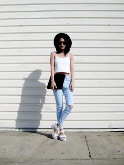 itslatingirl:  LOOKS FEVER