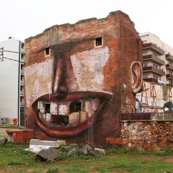 soupmagazine:#streetart #sprayart #stencil #graffiti #urbanart