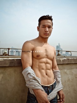 bbbtm13:Fitness Model from China, Leo 陳林鑫, by West Phillips