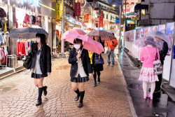 tokyo-fashion:  Rainy night on Takeshita Dori in Harajuku tonight.