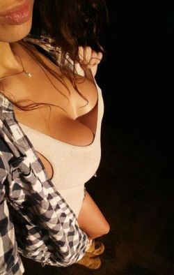 d0penati0n:  top down…  A sexy selfie by a stacked brunette