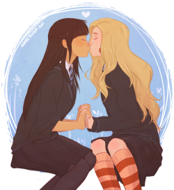 nymre:  doodled some ravenclaw yuri’s  