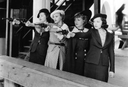 damsellover: Girls with Guns… Ann Sheridan, Kathleen Burke,
