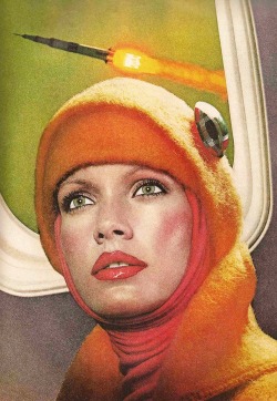 Space travel wear from Harper’s Bazaar, 1972.