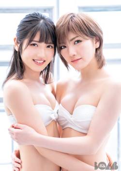 soimort48:  「BOMB!(ボム!) 2019年11月号」 岡田奈々・村山彩希