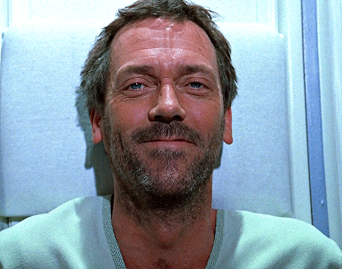 greghouse:gregory house + smiling
