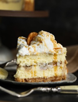 dessertdeliciousness:  Banana Pudding Cheesecake