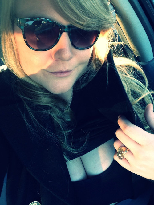 public-flash:  just a little fun during my morning commute! boobie flash! 