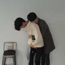 ulzzang-university: 👬