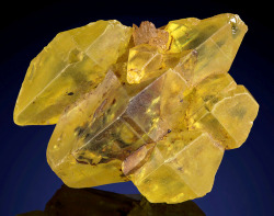 mineralists:  Gemmy terminated cluster of Sulfur with petroleum