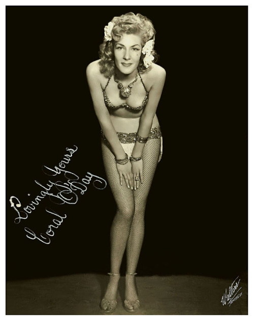  Coral O'Day     Vintage 50’s-era promo photo personalized: “Lovingly yours,  Coral O'Day”.. 