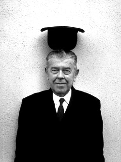 lesravageurs:Ravageurs wear hats. | René Magritte by Duane Michals
