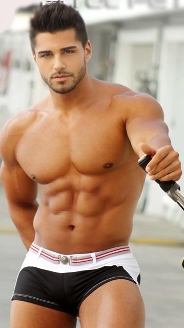 gear4him:  Grab hold!                 gear essentials Shop:  www.gearessentials.com