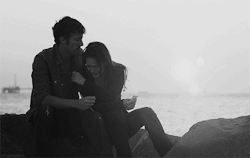 simplee-things:  hurt 