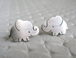 zearrings:  Elephant Earrings Studs- Sterling Silver:  So cute!