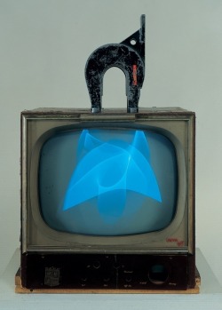 spacedbar:  Nam June PaikMagnet TV, 196517-inch black-and-white